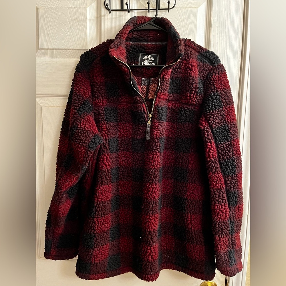 ALPINE SHERPA~Red and Black~Plaid Sherpa Pullover~LG